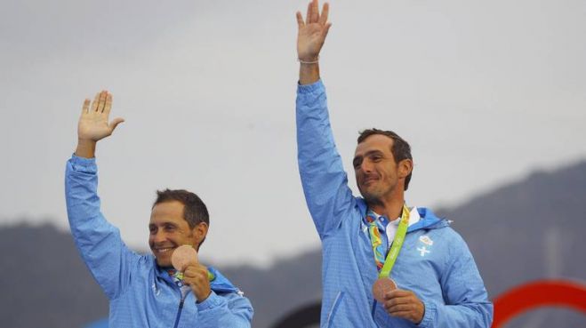 &Tau;&Omicron; &Omicron;&Lambda;&Upsilon;&Mu;&Pi;&Iota;&Alpha;&Kappa;&Omicron; &Mu;&Omicron;&Upsilon;&Sigma;&Epsilon;&Iota;&Omicron; &Sigma;&Upsilon;&Gamma;&Chi;&Alpha;&Iota;&Rho;&Epsilon;&Iota; &Tau;&Omicron;&Upsilon;&Sigma; &Omicron;&Lambda;&Upsilon;&Mu;&Pi;&Iota;&Omicron;&Nu;&Iota;&Kappa;&Epsilon;&Sigma; &Mu;&Alpha;&Sigma;, &Pi;&Alpha;&Nu;&Alpha;&Gamma;&Iota;&Omega;&Tau;&Eta; &Mu;&Alpha;&Nu;&Tau;&Eta; &amp; &Pi;&Alpha;&Upsilon;&Lambda;&Omicron; &Kappa;&Alpha;&Gamma;&Iota;&Alpha;&Lambda;&Eta;